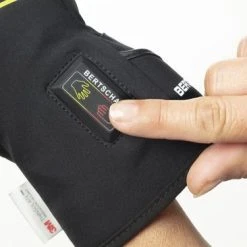 Begroting ???? BERTSCHAT Verwarmde Handschoenen | Fietshandschoenen| Dual Heating | Wind- Waterdicht | XXL ???? 15 Begroting ???? BERTSCHAT Verwarmde Handschoenen | Fietshandschoenen| Dual Heating | Wind- Waterdicht | XXL ???? -Rogelli Shop 550x366 40