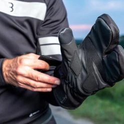 Top 10 ✔️ BBB Cycling SubZero 2 X 2 Fietshandschoenen Winter - Fiets Handschoenen Met Grip - Zwart - Maat M ???? 10 Top 10 ✔️ BBB Cycling SubZero 2 X 2 Fietshandschoenen Winter - Fiets Handschoenen Met Grip - Zwart - Maat M ???? -Rogelli Shop 550x368 4