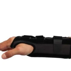 Goedkoop ✔️ Thuasne Ligaflex Classic Polsbrace - 2 - Links - Zwart ⭐ -Rogelli Shop 550x410