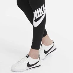Beste recensies van ???? Nike Sportswear Essential Futura Dames Legging - Maat M ???? 12 Beste recensies van ???? Nike Sportswear Essential Futura Dames Legging - Maat M ???? -Rogelli Shop 550x501 14