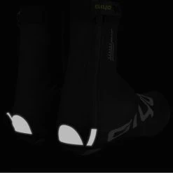 Groothandel ???? Giyo Overschoenen - Maat 44/45 (XL) - 1 Paar - Mountainbike - Wielrennen - Zwart - Wind En Waterdicht - Waterproof - Regen - Vorst ???? 16 Groothandel ???? Giyo Overschoenen - Maat 44/45 (XL) - 1 Paar - Mountainbike - Wielrennen - Zwart - Wind En Waterdicht - Waterproof - Regen - Vorst ???? -Rogelli Shop 550x516 1