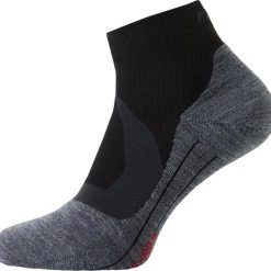 Promo ???? FALKE RU4 Endurance Cool Short Hardloopsokken Kort Zacht Antizwet Atiklit Kleurrijk Zonder Motief Vochtregulerend Optimale Pasvorm Ademend Sneldrogend Zwart Heren Sportsokken - Maat 46-48 ???? -Rogelli Shop 550x526 3