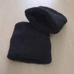 Goedkoop ???? Ecorare Zweetbandjes - Pols – Set Van 2 - Unisex - Sportarmband - 8 X 7 Cm - Zwart - 2 Stuks ⌛ 6 Goedkoop ???? Ecorare Zweetbandjes - Pols – Set Van 2 - Unisex - Sportarmband - 8 X 7 Cm - Zwart - 2 Stuks ⌛ -Rogelli Shop 550x527