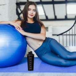 Hete verkoop ???? Fit Evolve® Dubbelwandig Shakebeker - Geïsoleerd Proteïne Shaker - Thermosfles - Waterfles Met Fruit Filter - Drinkfles - 720ml Zwart ???? -Rogelli Shop 550x550 590