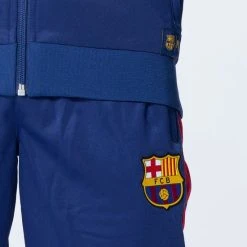 Coupon ???? FC Barcelona Trainingspak 21/22 - Trainingspak Voor Kinderen - Officieel FC Barcelona Fanproduct - Barca Vest En Trainingsbrek - 100% Polyester - Maat 152 ???? -Rogelli Shop 550x550 68