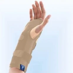 Goedkoop ✔️ Thuasne Ligaflex Classic Polsbrace - 2 - Links - Zwart ⭐ -Rogelli Shop 550x563 1