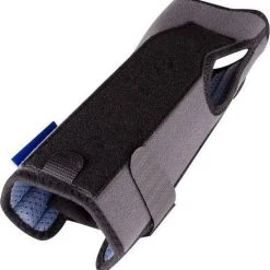 Goedkoop ✔️ Thuasne Ligaflex Classic Polsbrace - 2 - Links - Zwart ⭐ -Rogelli Shop 550x568