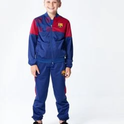 Coupon ???? FC Barcelona Trainingspak 21/22 - Trainingspak Voor Kinderen - Officieel FC Barcelona Fanproduct - Barca Vest En Trainingsbrek - 100% Polyester - Maat 152 ???? -Rogelli Shop 550x653