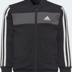 Nieuw ???? Adidas 3-Stripes Shiny Trainingspak Unisex - Maat 110 ✔️ -Rogelli Shop 550x654