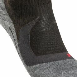 Promo ???? FALKE RU4 Endurance Cool Short Hardloopsokken Kort Zacht Antizwet Atiklit Kleurrijk Zonder Motief Vochtregulerend Optimale Pasvorm Ademend Sneldrogend Zwart Heren Sportsokken - Maat 46-48 ???? -Rogelli Shop 550x659 3