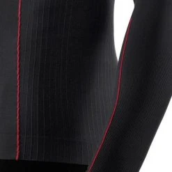 Beste deal ???? FALKE Warm Tight Fit Slim Fit Base Layer Top Met Lange Mouwen Sneldrogende Thermo Ademend Thermo-Ondergoed Zwart Heren Underwear - Longsleeve - Maat L ???? -Rogelli Shop 550x660 1