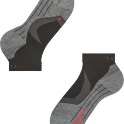 Promo ???? FALKE RU4 Endurance Cool Short Hardloopsokken Kort Zacht Antizwet Atiklit Kleurrijk Zonder Motief Vochtregulerend Optimale Pasvorm Ademend Sneldrogend Zwart Heren Sportsokken - Maat 46-48 ???? -Rogelli Shop 550x667 2