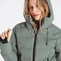 Korting ⭐ Protest Prtalyssum Ski Jas Dames - Maat S/36 ???? -Rogelli Shop 550x729 1